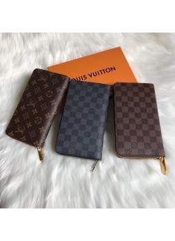 LV  WALLET